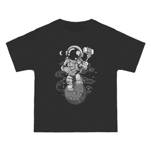 Astronaut Selfie Graphic T Shirt-INNBLAC Fashion Apparel